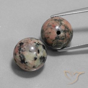 2 Stück kugelschliff mehrfarbiger Jaspis in der Größe 12,1mm, Gewicht 23,84 ct gesamt / durchschn. Je 11,92 ct, Mehrfarbig in Opaque Reinheit, Natürlicher Edelstein, Mohs-Härte 6,5 - 7 Geeignet für den täglichen Gebrauch im Schmuck , Photo A