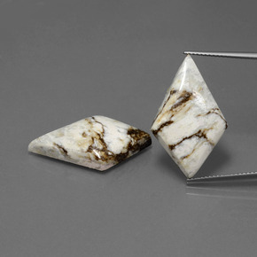 23.74 ct Multicolor Jasper Gemstone, Jasper Gem in Rhomb Cabochon Shape for Sale.