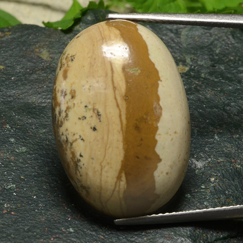 Diaspro Ovale cabochon da 27,15 ct dall'Indonesia, dimensione 25,1 x 17,3mm, purezza Opaque, pietra preziosa naturale non trattati, Diaspro 1pc in colore Multicolore, durezza Mohs di 6,5 - 7 adatto per gioielli da indossare ogni giorno, Photo A