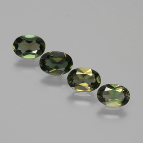 Темно-коричневый Корнерупин Камень - 0.5ct Фасетный Овал (ID: 389494)