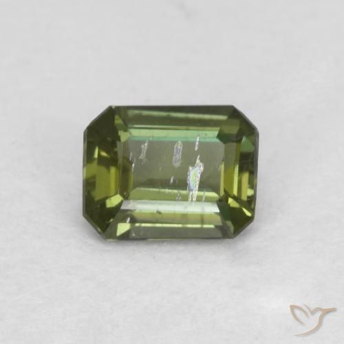 Cornerupina 5,3 x 4,1mm verde Taglio ottagonale dallo Sri Lanka, peso di 0,52 ct, gemma naturale non trattati in purezza VS-SI, 1 pezzo Cornerupina - Colore: Verde scuro, durezza Mohs di 6,5 - 7 adatto per gioielli da indossare ogni giorno, Photo A