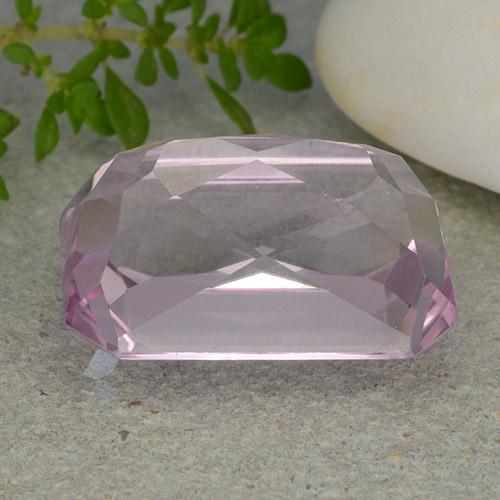 Kunzite Gemstone in 17.1 x 11.9 mm Size for Sale, Kunzite Stone in Cherry Pink Tone Color