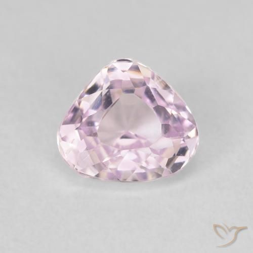كونزايت وردي 1.76 قيراطًا ، مقطوعة كمثرى <cite dir="ltr" lang="en">7.7 x 6.8</cite> ملم من أفغانستان, Photo A