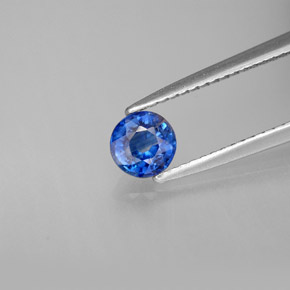 0.67 ct Blue Kyanite Gemstone, Kyanite Gem in Round Facet Shape for Sale.