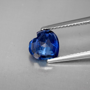 Kyanite Gemstone in 7.8 x 7.6 mm Size for Sale, Kyanite Stone in Blue Color