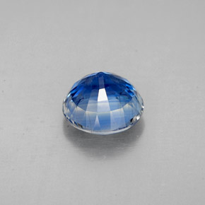 Kyanite Gemstone in 7 mm (calibrated) Size for Sale, Kyanite Stone in Blue Color