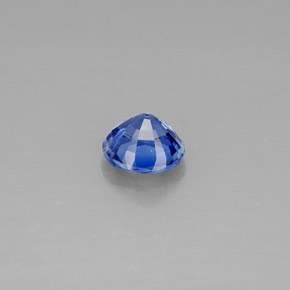 Kyanite Gemstone in 6 mm (calibrated) Size for Sale, Kyanite Stone in Blue Color