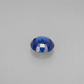 Kyanite Gemstone in 6 mm (calibrated) Size for Sale, Kyanite Stone in Blue Color