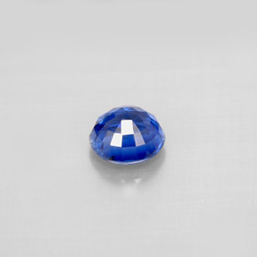 Kyanite Gemstone in 6 mm (calibrated) Size for Sale, Kyanite Stone in Blue Color