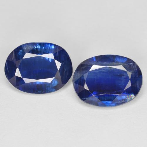 Coppia Cianite Ovale abbinata 8,2 x 6,2mm - Peso 2,89 ct totali / media. 1,45 ct ciascuno, pietra preziosa naturale non trattati, colore Blu reale in purezza SI, durezza Mohs 6 - 7, Photo A