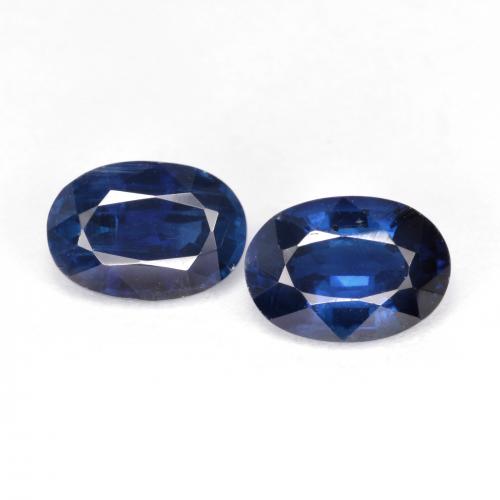 Intense Navy Blue Kyanite Gem - 1ct Oval Facet (ID: 612325)