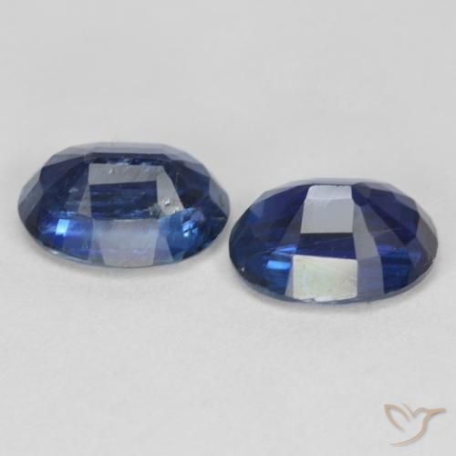 Kyanite Gemstones in 8 x 6 mm (calibrated) Size for Sale, Kyanite Stones in Navy Blue Color