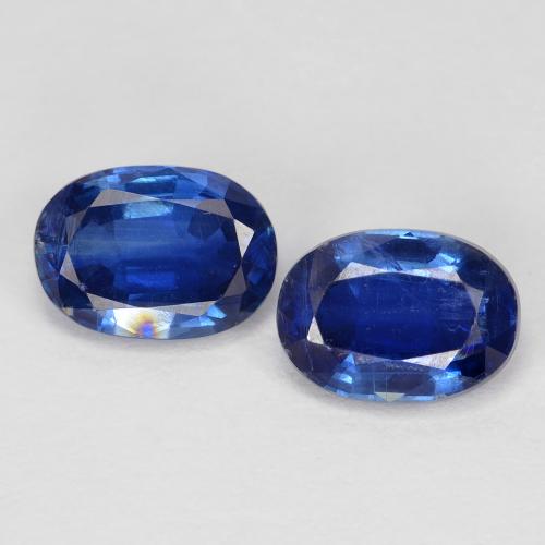 2 piezas de Cianita Azul Ovalada a juego en tamaño 7,2 x 5,2mm, peso 2,14 ct en total / promedio. 1,07 ct cada uno, Azul oscuro en claridad VS, piedra preciosa natural No tratado, dureza de Mohs 6 - 7, Photo A