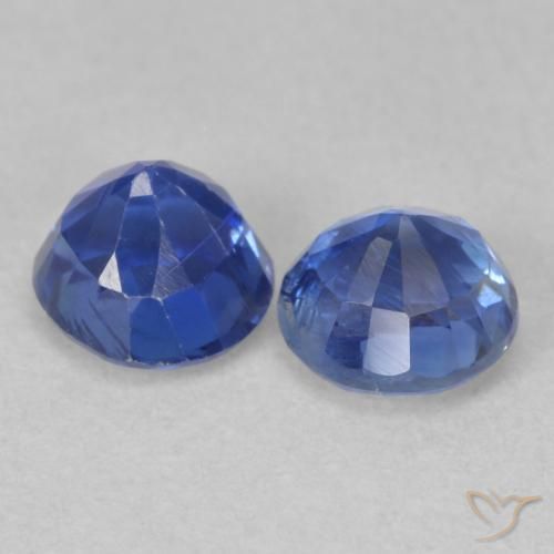 Kyanite Gemstones in 5 mm (calibrated) Size for Sale, Kyanite Stones in True Blue Color