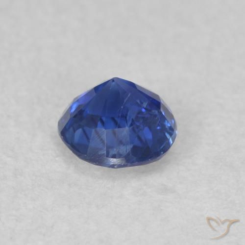 Kyanite Gemstone in 4.2 mm Size for Sale, Kyanite Stone in True Blue Color