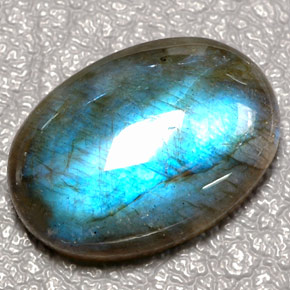 10.19 ct Multicolor Labradorite Gemstone, Labradorite Gem in Oval Cabochon Shape for Sale.