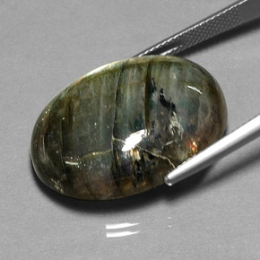 Labradorite Gemstone in 26.1 x 19 mm Size for Sale, Labradorite Stone in Multicolor Color
