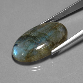 Labradorite Gemstone in 27.2 x 16.5 mm Size for Sale, Labradorite Stone in Multicolor Color