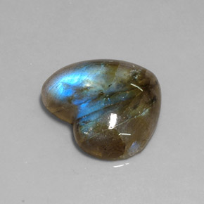 10.21 ct Multicolor Labradorite Gemstone, Labradorite Gem in Heart Cabochon Shape for Sale.