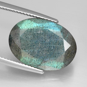 11.74 ct Multicolor Labradorite Gemstone, Labradorite Gem in Oval Facet Shape for Sale.