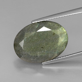 10.59 ct Multicolor Labradorite Stone, Natural Labradorite in Oval Facet Shape for Sale