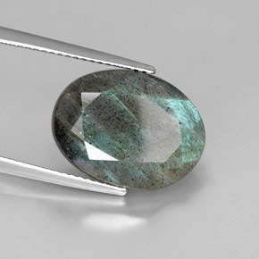 9.69 ct Multicolor Labradorite Stone, Natural Labradorite in Oval Facet Shape for Sale