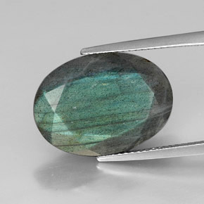 12.25 ct Multicolor Labradorite Gemstone, Labradorite Gem in Oval Facet Shape for Sale.