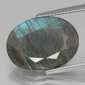 8.85 ct Multicolor Labradorite Gemstone, Labradorite Gem in Oval Facet Shape for Sale.
