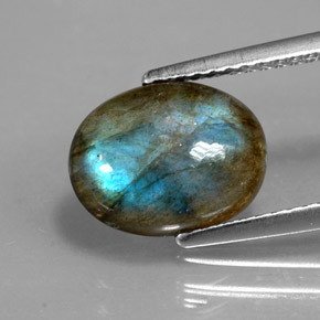 2.89 ct Multicolor Labradorite Gemstone, Labradorite Gem in Oval Cabochon Shape for Sale.