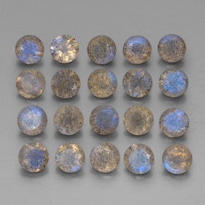 7.42 ct Multicolor Labradorite Stone, Natural Labradorite in Round Facet Shape for Sale