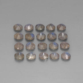 Labradorite Gemstone in 4.7 mm Size for Sale, Labradorite Stone in Multicolor Color