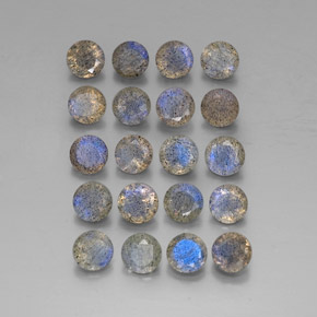 8.02 ct Multicolor Labradorite Gemstone, Labradorite Gem in Round Facet Shape for Sale.