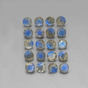 7.77 ct Multicolor Labradorite Gemstone, Labradorite Gem in Round Facet Shape for Sale.