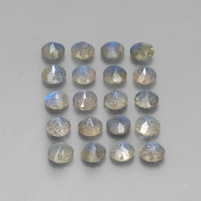 Labradorite Gemstone in 4.6 mm Size for Sale, Labradorite Stone in Multicolor Color