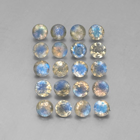 7.58 ct Multicolor Labradorite Gemstone, Labradorite Gem in Round Facet Shape for Sale.