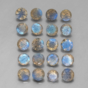 7.79 ct Multicolor Labradorite Stone, Natural Labradorite in Round Facet Shape for Sale