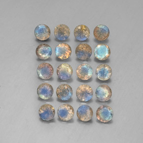7.44 ct Multicolor Labradorite Gemstone, Labradorite Gem in Round Facet Shape for Sale.