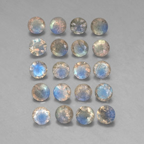 7.49 ct Multicolor Labradorite Gemstone, Labradorite Gem in Round Facet Shape for Sale.