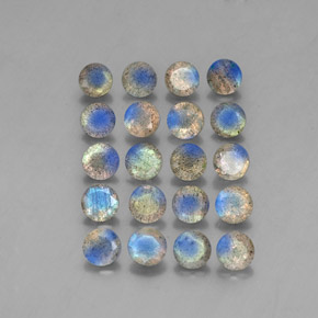 7.72 ct Multicolor Labradorite Gemstone, Labradorite Gem in Round Facet Shape for Sale.