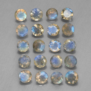 7.65 ct Multicolor Labradorite Stone, Natural Labradorite in Round Facet Shape for Sale