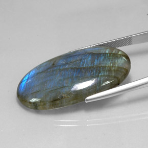 Labradorite Gemstone in 35.6 x 19.5 mm Size for Sale, Labradorite Stone in Multicolor Color
