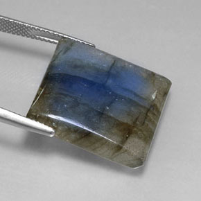 Labradorite Gemstone in 21.2 x 20.5 mm Size for Sale, Labradorite Stone in Multicolor Color