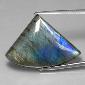 30.50 ct Multicolor Labradorite Gemstone, Labradorite Gem in Fancy Cabochon Shape for Sale.