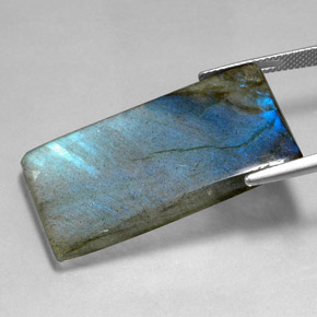 Labradorite Gemstone in 34.9 x 19.7 mm Size for Sale, Labradorite Stone in Multicolor Color