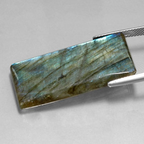 Labradorite Gemstone in 33.6 x 17.3 mm Size for Sale, Labradorite Stone in Multicolor Color