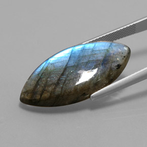 Labradorite Gemstone in 28.8 x 14.4 mm Size for Sale, Labradorite Stone in Multicolor Color