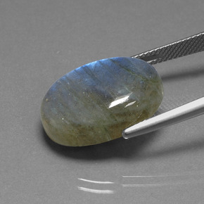 Labradorite Gemstone in 20 x 15 mm (calibrated) Size for Sale, Labradorite Stone in Gray Blue Sheen Color