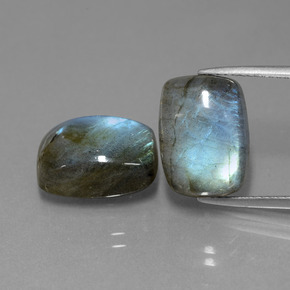 16.56 ct Blue Labradorite Gemstone, Labradorite Gem in Cushion Cabochon Shape for Sale.