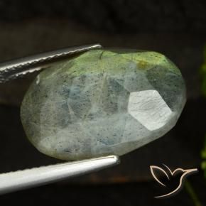 Labradorite Gemstone in 18 x 13 mm (calibrated) Size for Sale, Labradorite Stone in Multicolor Color