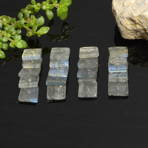 Multicolor Labradorite Gem - 0.3ct Square with Hole (ID: 478973)
